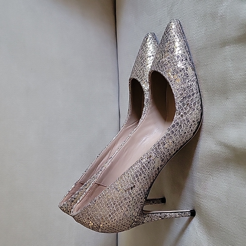 James Chan Women's Pumps